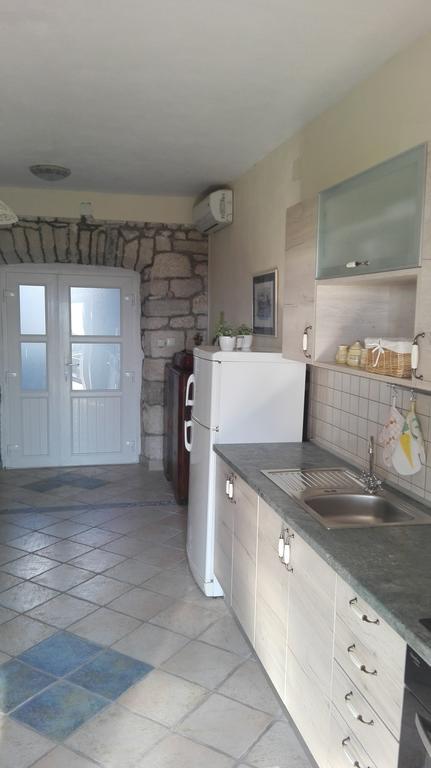 Apartment Deni Λομπάρδα Εξωτερικό φωτογραφία